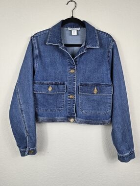 Rachel Zoe Cropped Denim Jacket Size Medium Boxy Oversized Button Flap Pockets